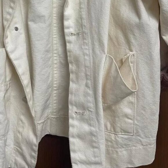 Light Cream Jacket - Picture 3 of 3